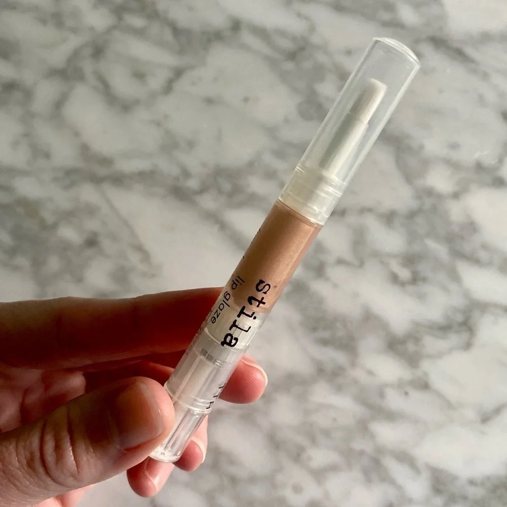 Stila New Lip Glaze in Shade Vanilla 11 Discontinued